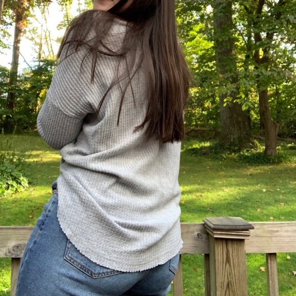 Gray Sweater - Picture 3 of 3